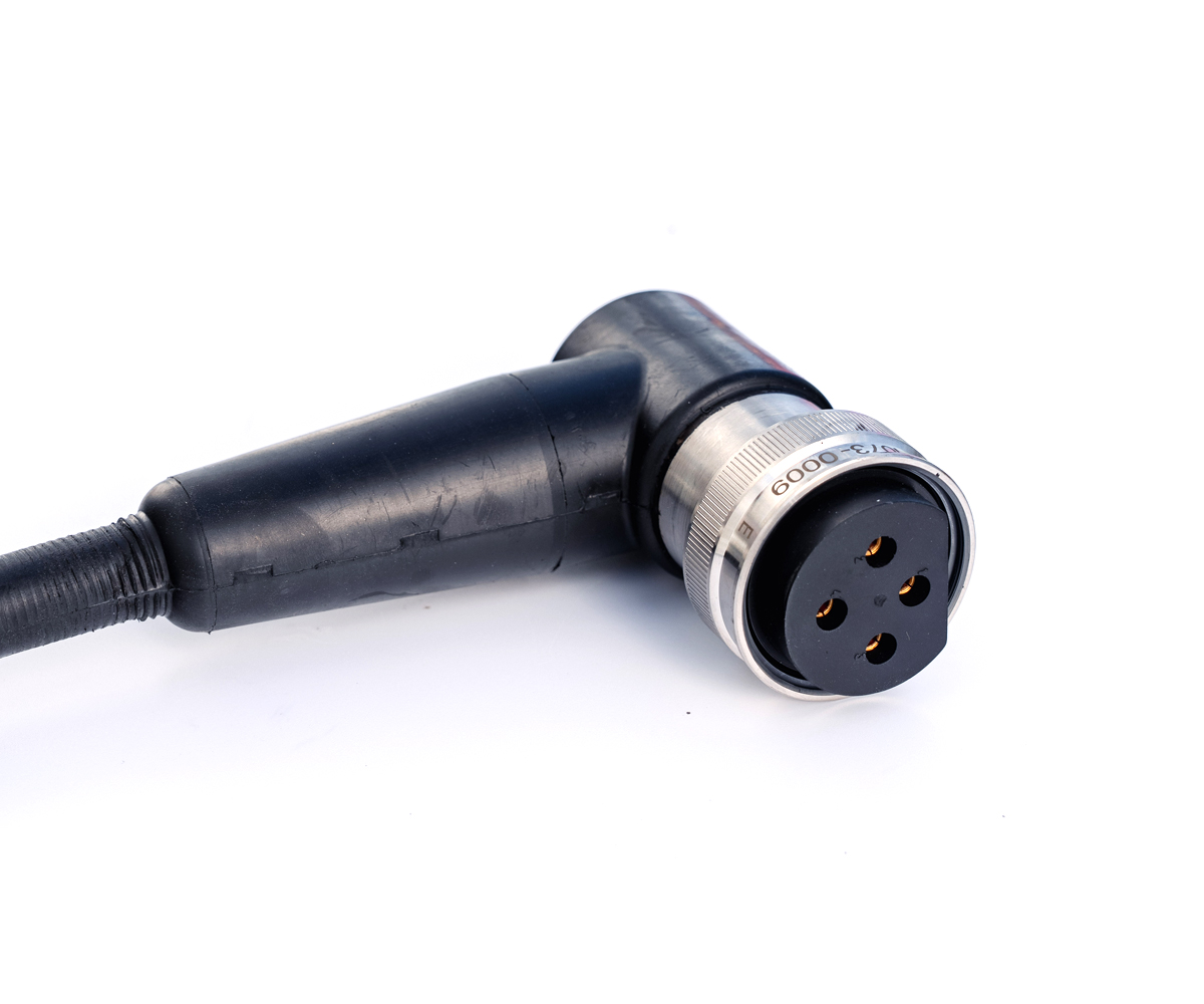 55-series-HV-Cable-plug-right-angle